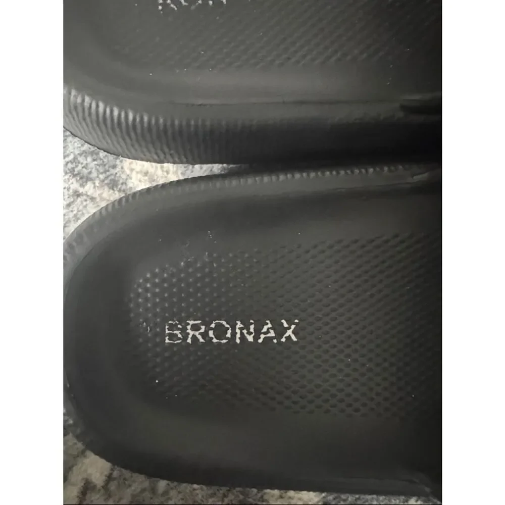 Bronax Pillowed Slippers for Men and Women